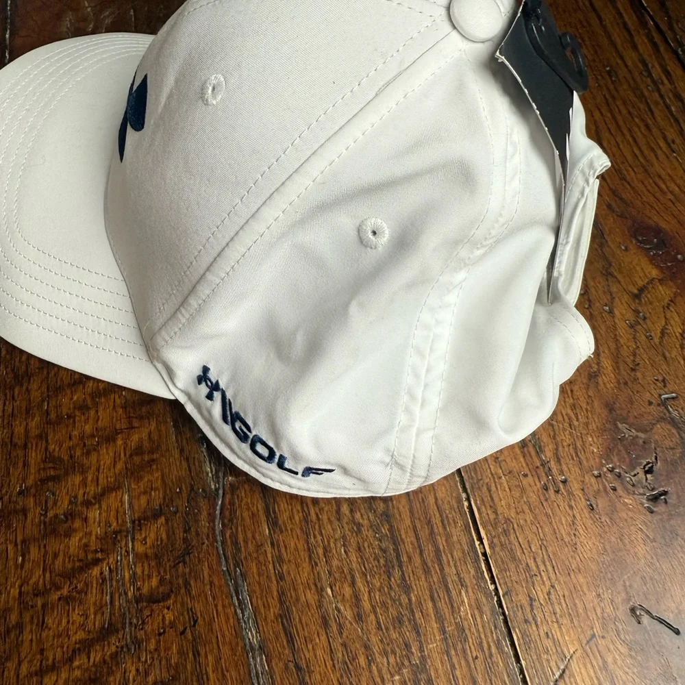 Under Armour Cream Cap with‎ Dark Blue Logo